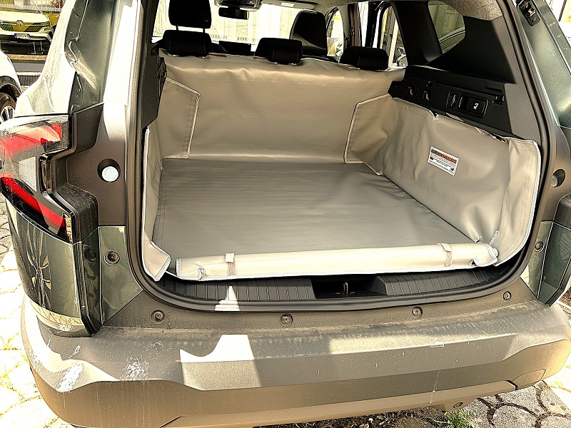 UK Custom Covers Tappetino Bagagliaio Trapuntato Su Misura Per Land Rover Discovery 5 (2017-)